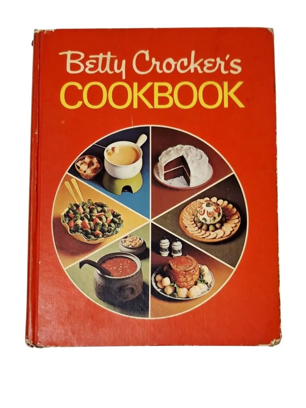 Betty Crockers Cookbook 17th Printing 1972 Hardcover Classic Recipes & Cooking T